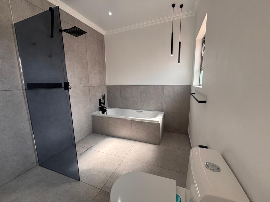 3 Bedroom Property for Sale in Wilkoppies North West